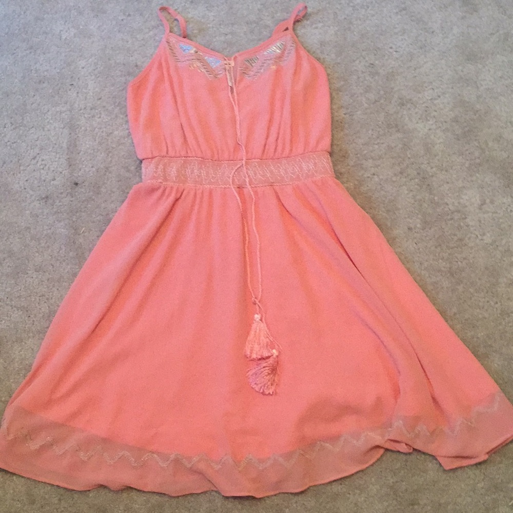 Marineblu Sleeveless Embroidered Dress Sz S Peach